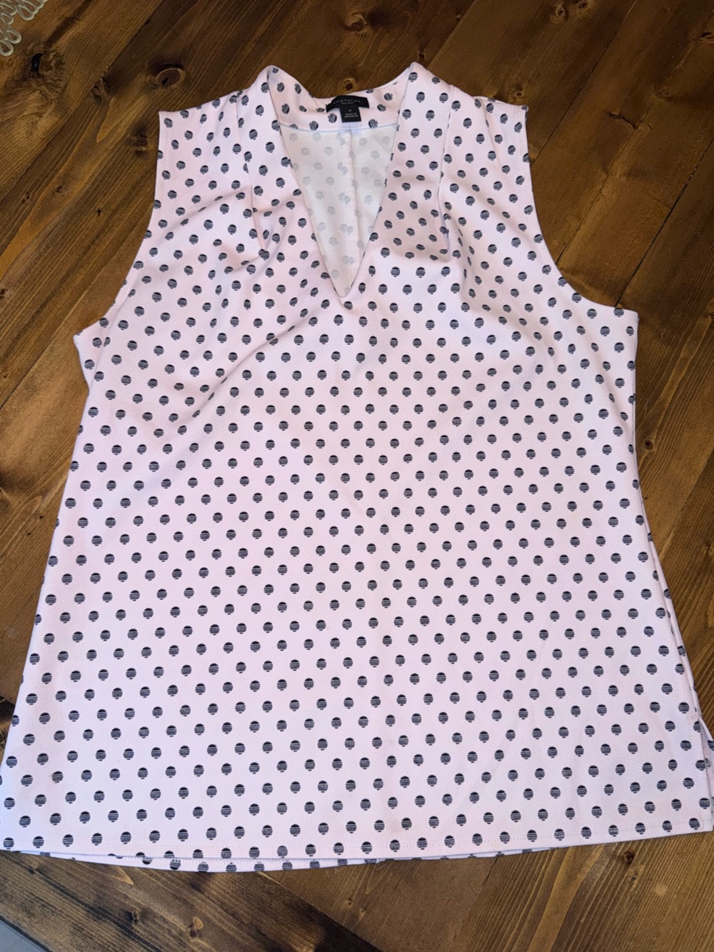 Ann Taylor Light Pink Polka Dot V-Neck Top